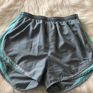 Nike Dry Tempo Running Shorts